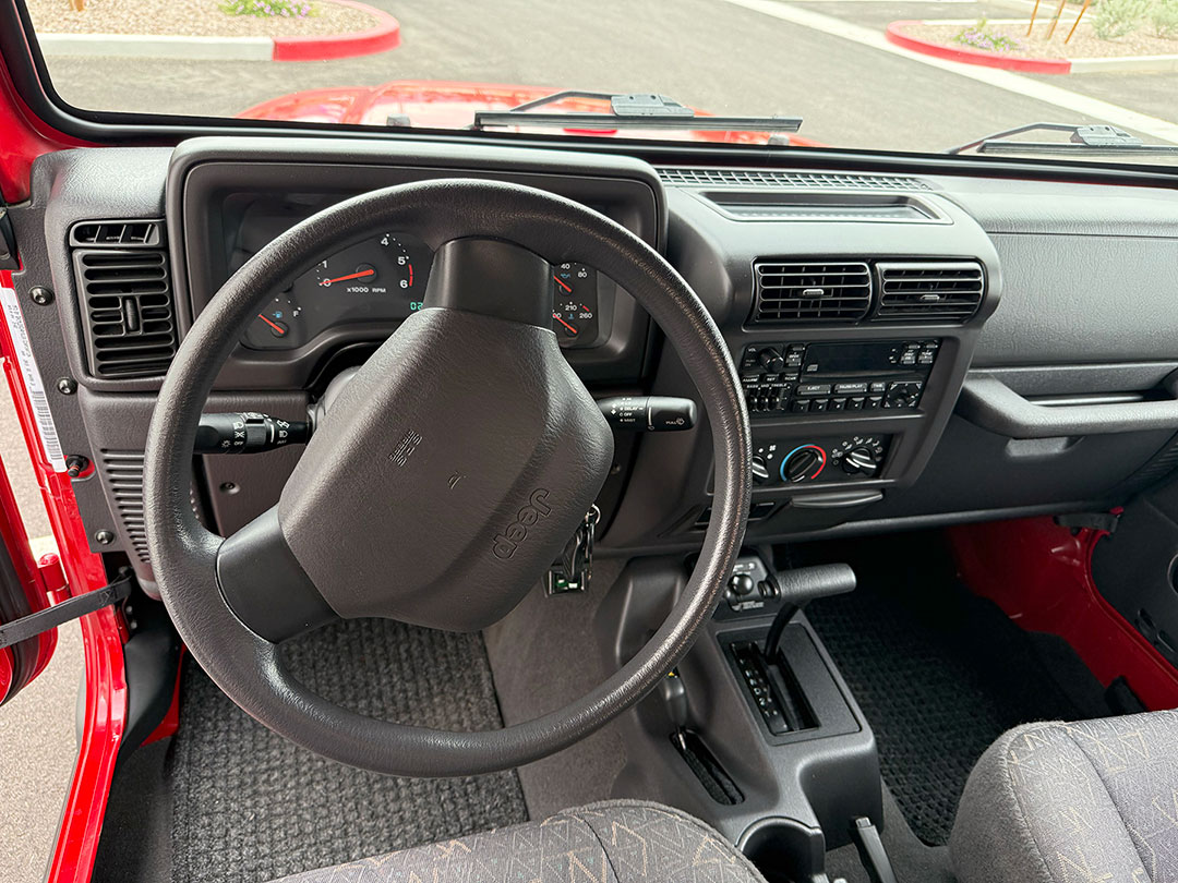 Interior steering wheel
